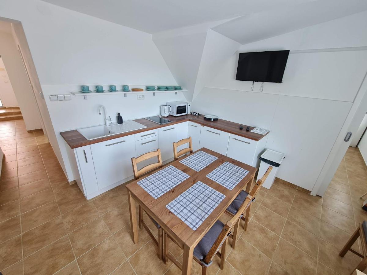 בויניצה Apartmany Modry Den מראה חיצוני תמונה